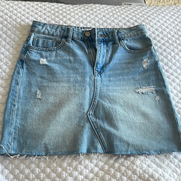 Zara Dresses & Skirts - Zara Jean Skirt
